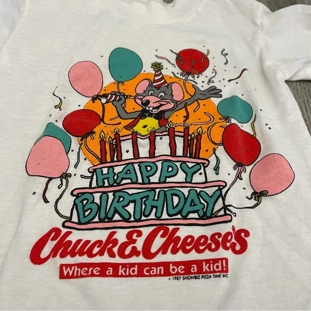 Chuck Cheese’s Happy Birthday White Single Stitch T Shirt 6-8 Youth Kids USA 80s - Picture 15 of 15